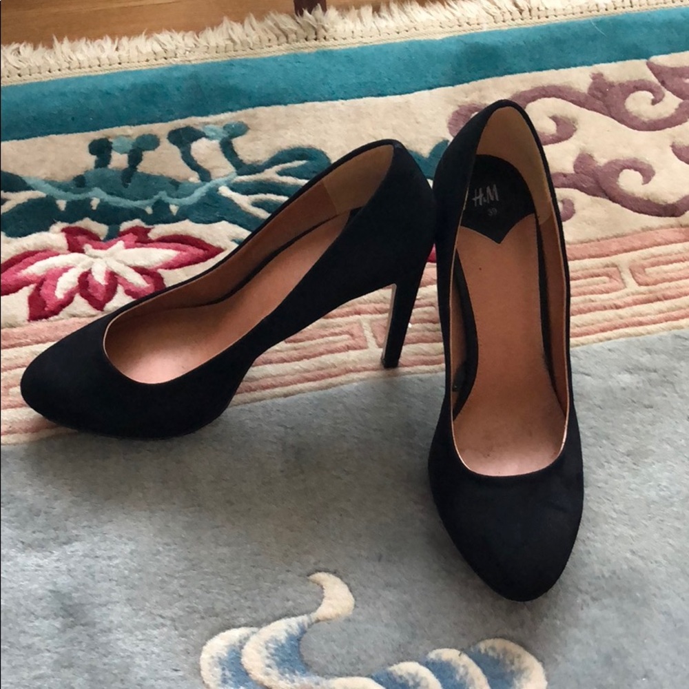 H&M black suede heels
